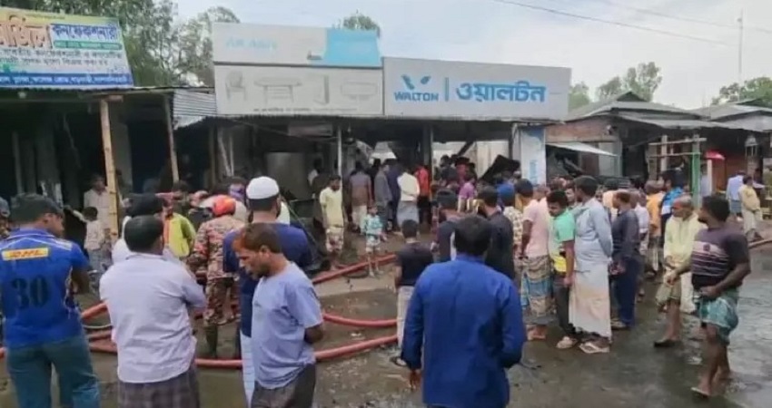 ভয়াবহ অগ্নিকাণ্ড.jpg